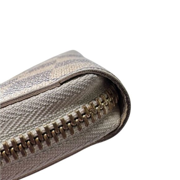 Louis Vuitton Damier Azur Long Zippered Wallet - Picture 8 of 10